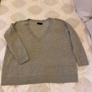 Hatch Women's V-Neck Sweater in Soft Gray